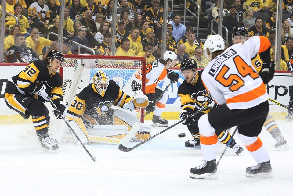 Pittsburgh Penguins - Philadelphia Flyers.