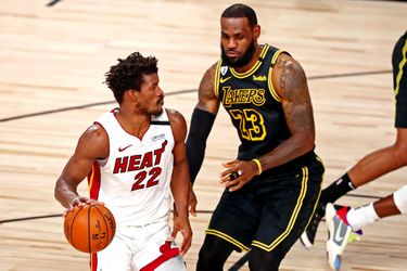 NBA: Miami po dráme zdolalo Lakers a vynútilo si šiesty zápas