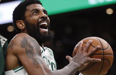 NBA: Irving musí za porušenie protokolu zaplatiť pokutu