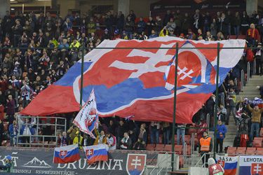 EURO 2021: Ceny vstupeniek na slovenské zápasy sú známe, fanúšikovia sa môžu zaregistrovať na ich nákup
