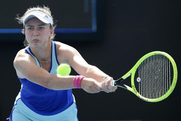 WTA Dubaj: Barbora Krejčíková sa prebojovala do semifinále, Sobolenková končí