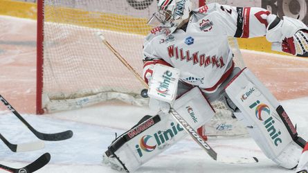 IHL: Bratislava Capitals prehrala s predposledným Innsbruckom. Spoznala súpera vo štvrťfinále
