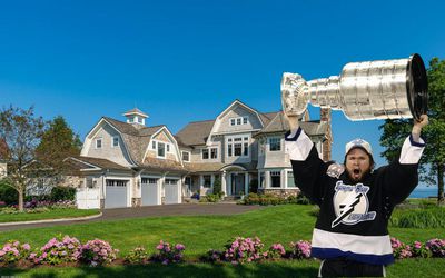 Bývalý hviezdny hráč NHL predáva za 16 miliónov svoj luxusný dom