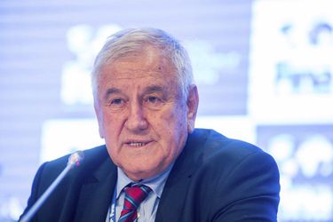 FINA opúšťa jej dlhoročný výkonný riaditeľ Cornel Marculescu
