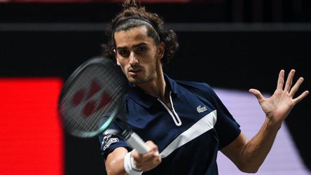 ATP Marseille: Domáci Herbert ide do štvrťfinále, pokračuje aj Medvedev