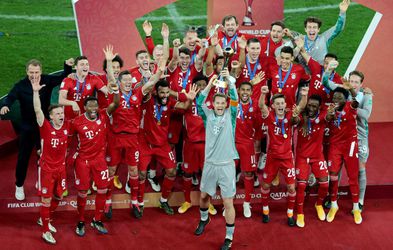 Pod Flickom hráči Bayernu dvíhali trofej každých 11 zápasov: Šiesta trofej je historická udalosť