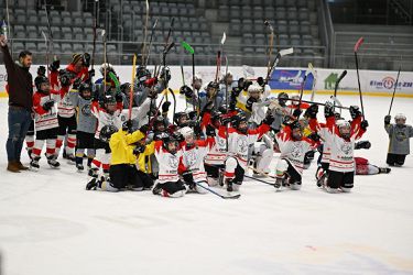 Hokejový klub Spartak Bánovce: Začínajúcim hokejistom chceme uľahčiť ich štart!