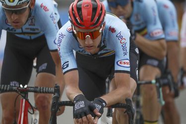 Vuelta: Víťazom 5. etapy Tim Wellens, Roglič stále v červenom