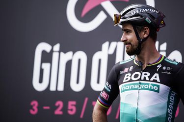 Giro: Peter Sagan opäť nedokázal znížiť stratu na Démara. Náročnú etapu ovládol O'Connor
