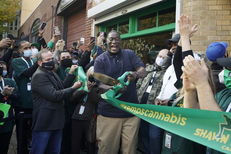 Shawn Kemp otvára obchod s marihuanou v Seattli