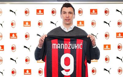 AC Miláno a Mario Mandžukič podpísali zmluvu do konca tejto sezóny
