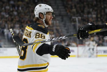 David Pastrňák sa stal prvou hviezdou týždňa NHL