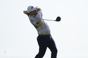 Golf-PGA Tour: Sabbatini po 3. kole Farmers Insurance Open klesol o tri priečky