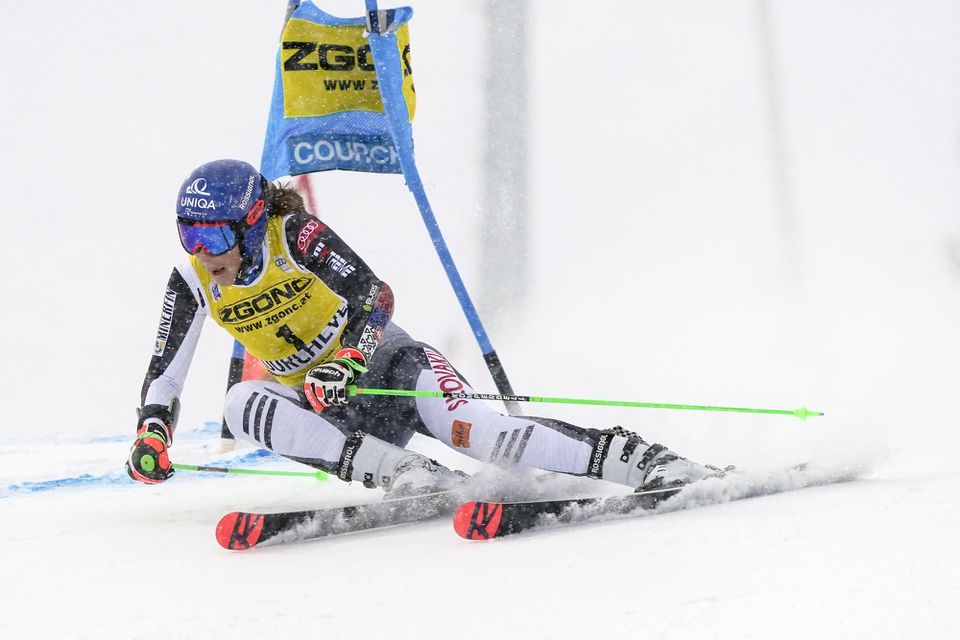 Petra Vlhová počas 1. kola obrovského slalomu vo francúzskom Courcheveli