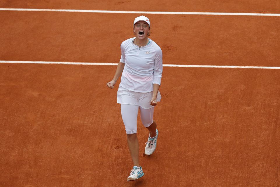 Finále ženskej dvojhry na Roland Garros Iga Swiateková - Sofia Keninová