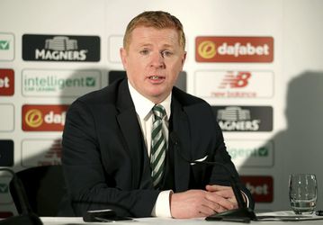 Tréner Celticu Glasgow rezignoval