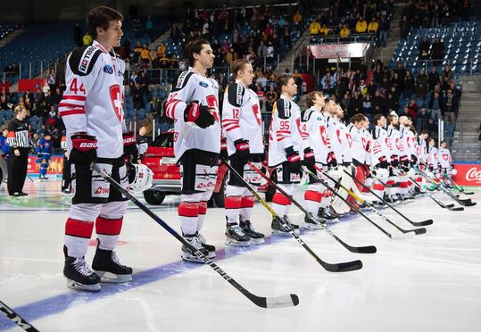 Švajčiarsko zarobilo na zrušených MS v hokeji