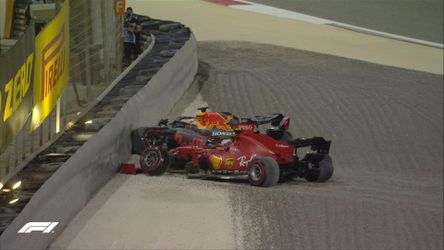 VC Sachiru: Po chaotickom štarte a kolízii vypadli v prvom kole Verstappen aj Leclerc