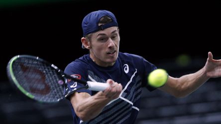 ATP Antalya: Alex de Minaur postúpil do štvrťfinále, ďalej aj Goffin