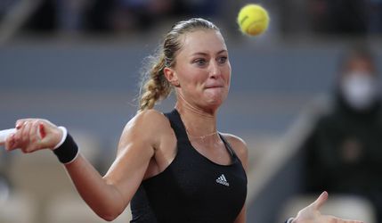 WTA Lyon: Domáca tenistka Mladenovicová postúpila do štvrťfinále