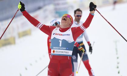 MS: Alexander Boľšunov získal zlato v skiatlone, vypálil rybník pätici Nórov