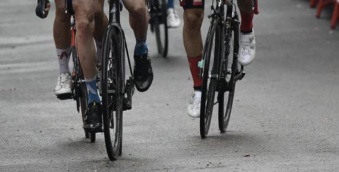 Giro: Talianskeho cyklistu zo stajne Vini Zabú-KTM dočasne suspendovali po dopingovom náleze