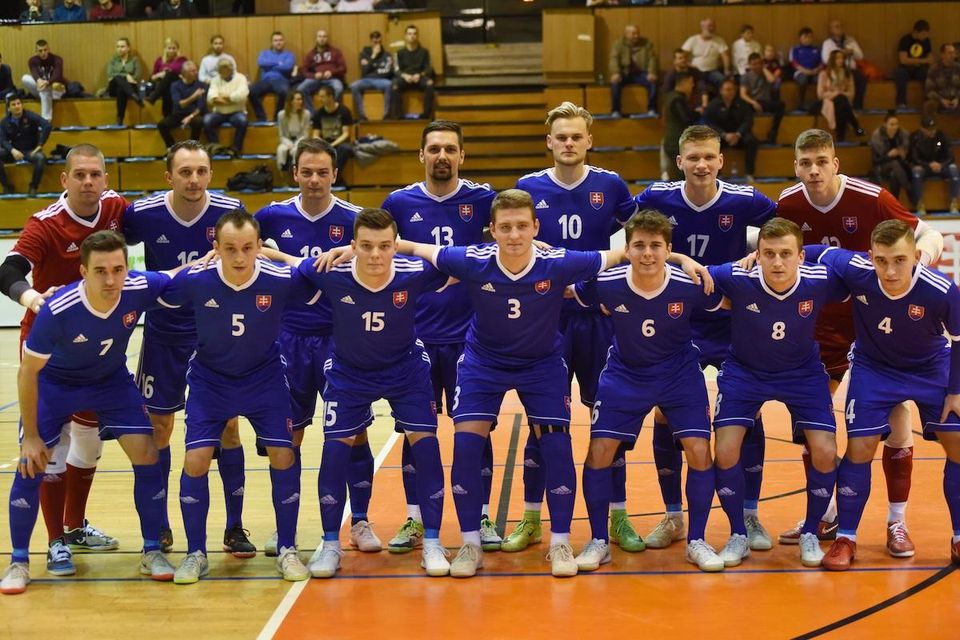 Futsal Slovensko.