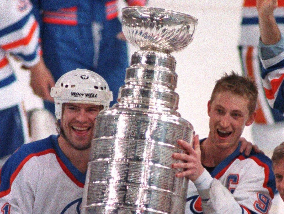 Wayne Gretzky a Mark Messier.