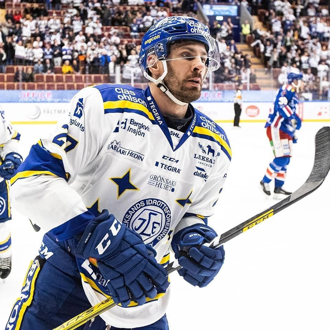 Marek Hrivík v drese Leksands IF.