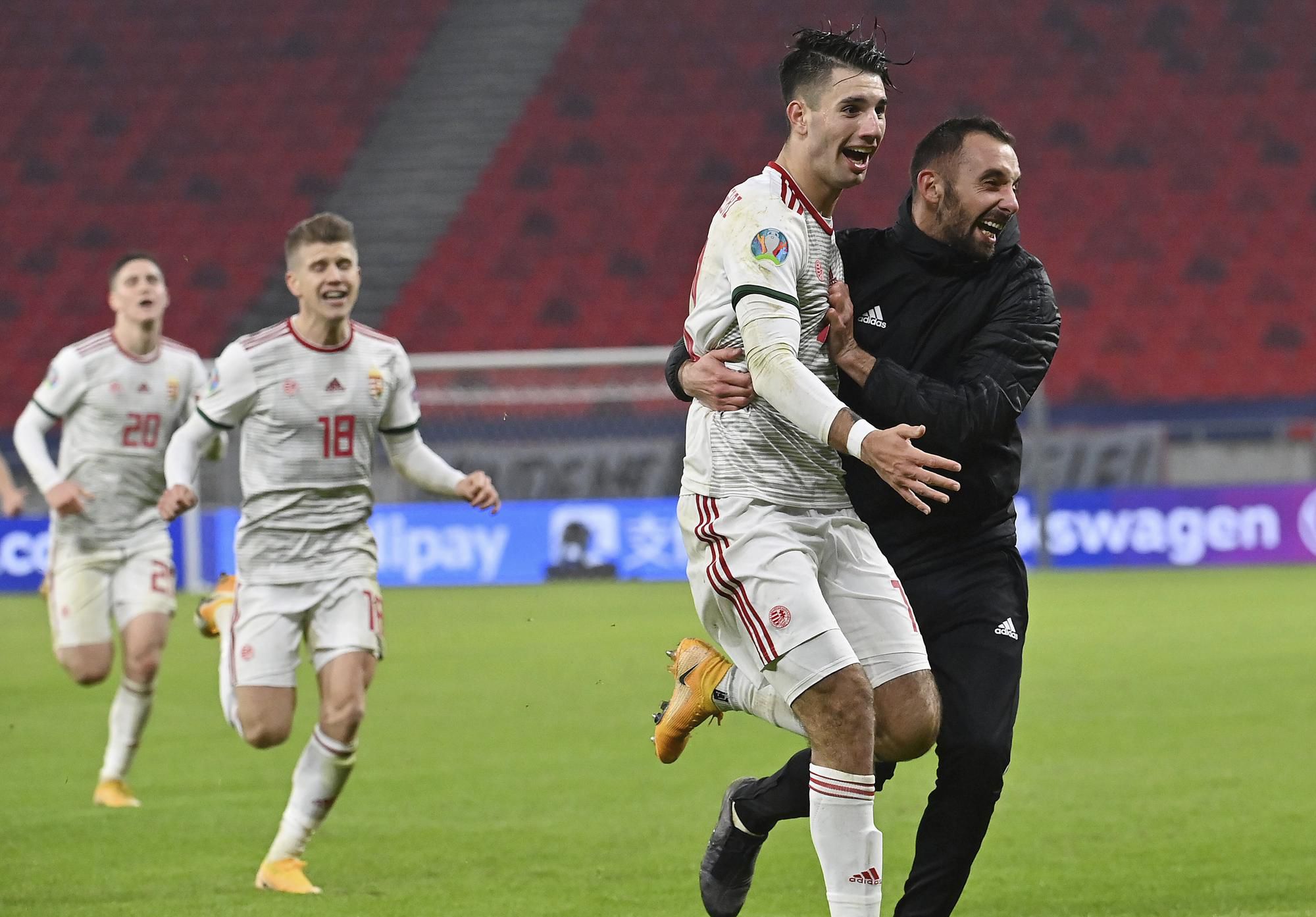 Dominik Szoboszlai gólom v nadstavenom čase do siete Islandu rozhodol o postupe Maďarska na EURO 2020