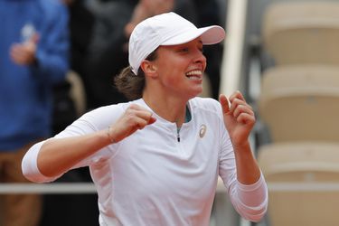 Čerstvá víťazka Roland Garros Swiateková predčasne ukončila sezónu