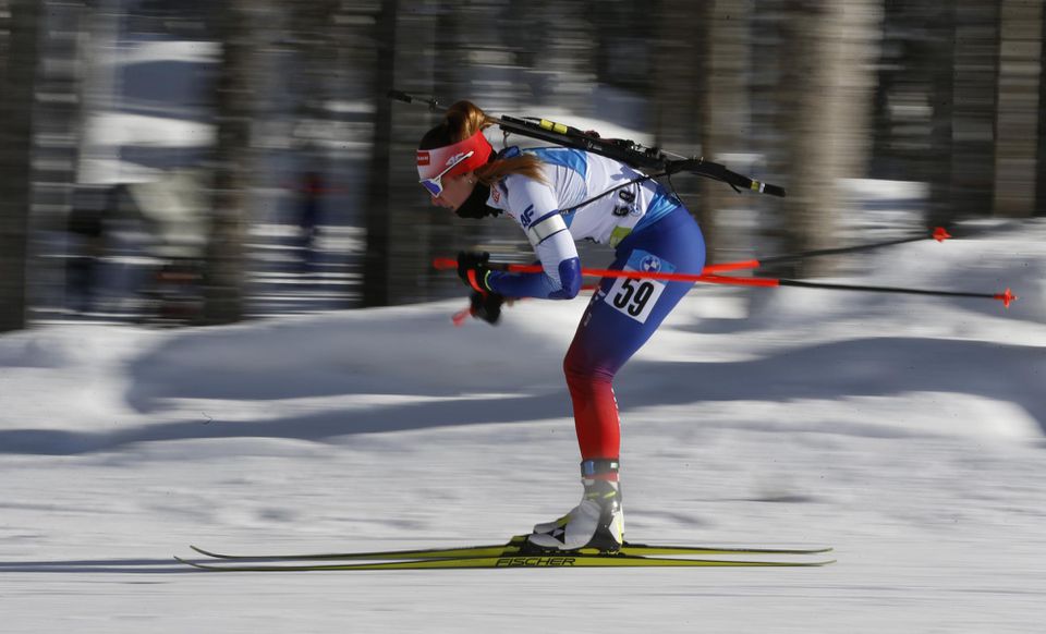 Slovenka Paulína Fialková počas šprintu žien na 7,5 km na majstrovstvách sveta v biatlone v slovinskej Pokljuke