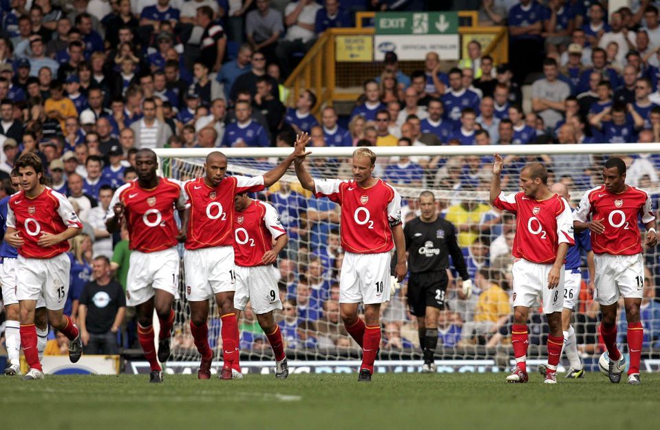 Futbalisti Arsenalu v roku 2004