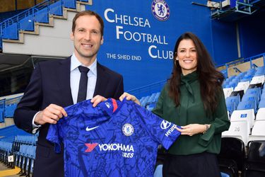 Chelsea šokujúco zaradila na súpisku bývalého brankára Petra Čecha
