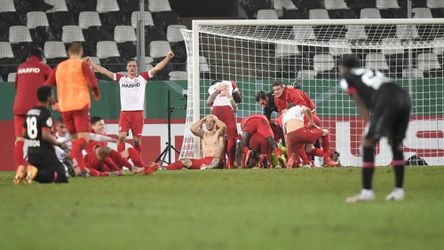 DFB Pokal: Štvrtoligový Essen sa proti Leverkusenu postaral o senzáciu