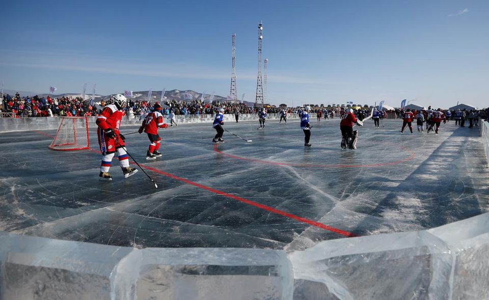 Hokej na Bajkalskom jazere.