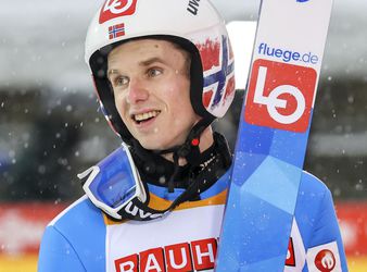 Skoky na lyžiach: Nór Halvor Egner Granerud sa stal predčasným víťazom Svetového pohára