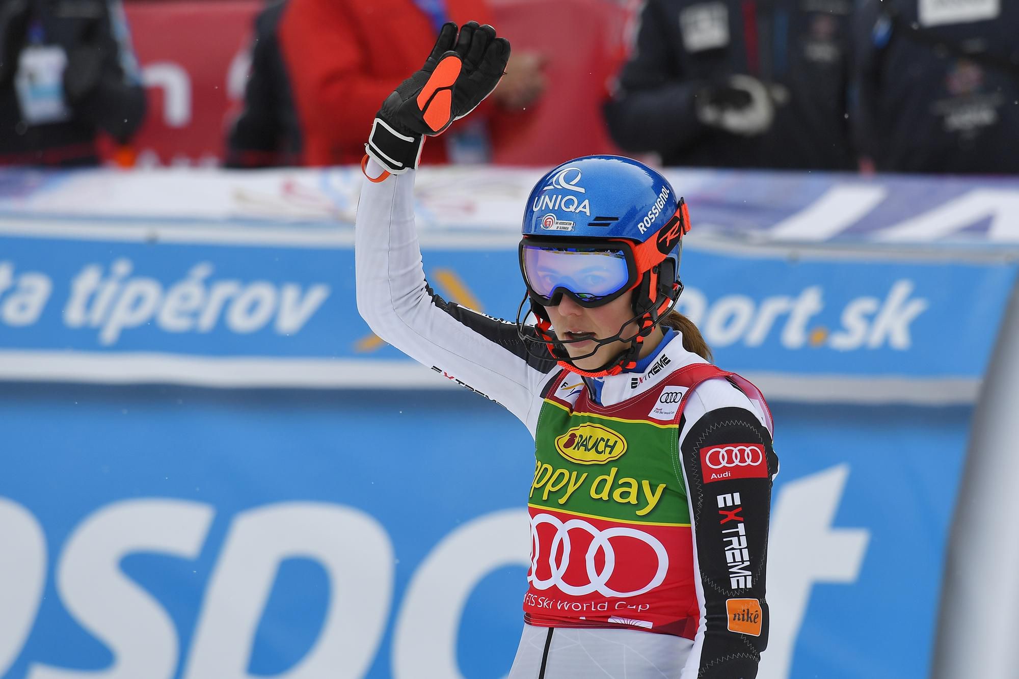 Slovenská lyžiarka Petra Vlhová v cieli.