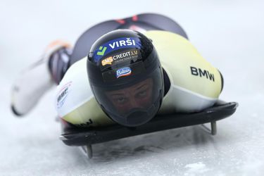 Skeleton-SP: V Innsbrucku zvíťazili Lotyš Dukurs a Rakúšanka Flocková