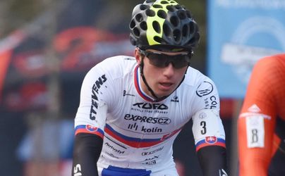 Cyklokros-SP: V Dendermonde triumfoval Van Aert, Slovák Jakub Kurty na 60. mieste