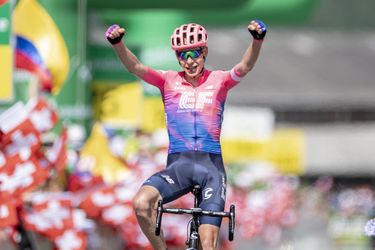 Vuelta: Hugh Carthy vyhral 12. etapu, Carapaz späť v červenom