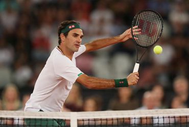 ATP Dauha: Roger Federer sa vrátil po ročnej pauze a postúpil do štvrťfinále