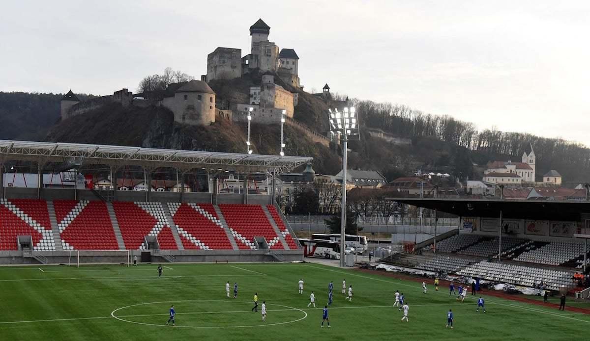 Nový štadión AS Trenčín je pripravený na ligové zápasy