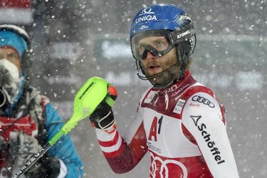 Svetový pohár: Marco Schwarz vyhral nočný slalom v Schladmingu