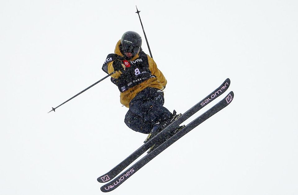 Akrobatické lyžovanie.