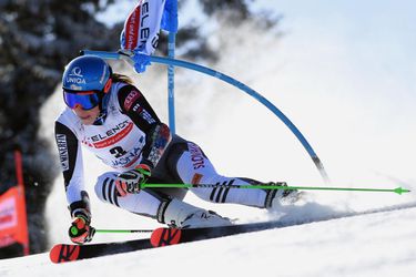 Pozrite si ešte raz víťaznú jazdu Petry Vlhovej v 2. kole slalomu