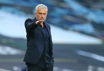 José Mourinho nepripúšťa odchod Alliho do PSG: Dostane svoju šancu