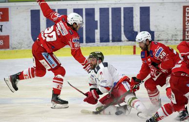 IHL: Klagenfurt zdolal Bolzano, všetky zápasy kola rozhodlo predĺženie