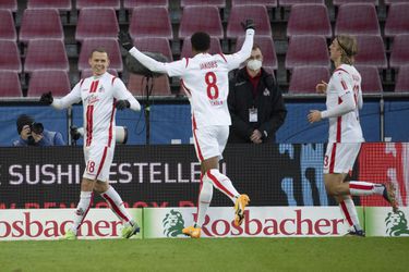 Duda oslávil narodeniny krásnym gólom. Prestrelka v šlágri Bayern - Lipsko bez víťaza