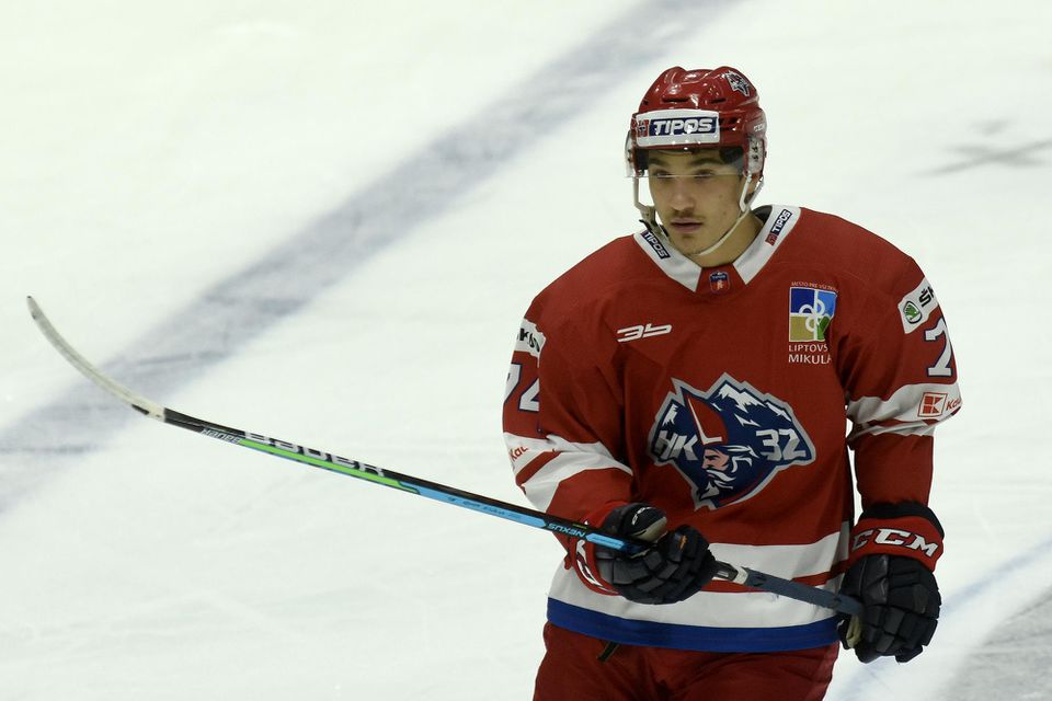 Draftový výber Edmontonu Tyler Tullio začal sezónu v slovenskej extralige.